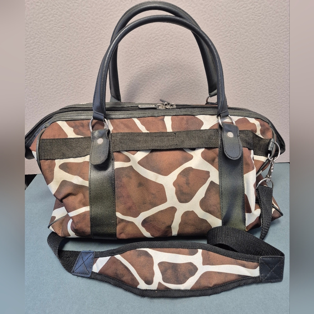 Giraffe Print Travel Weekender Duffle Shoulder Hand Bag Unisex